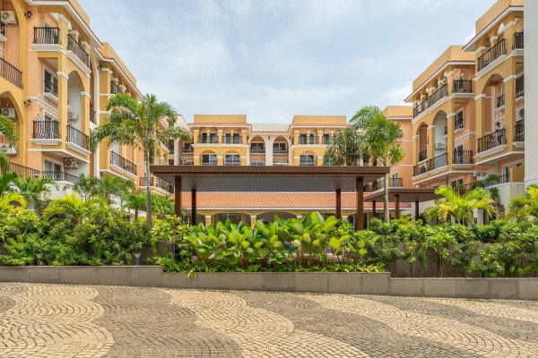 Sereno Sapphire - modern 1 bhk w/pool & game zone