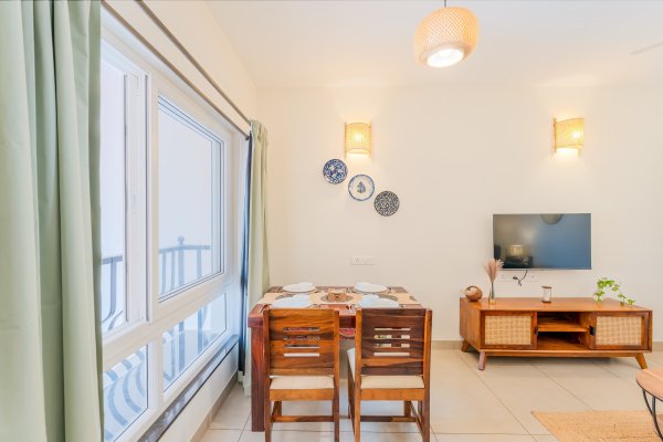 Sereno Emerald 1 bhk w/pool, games zone & gym