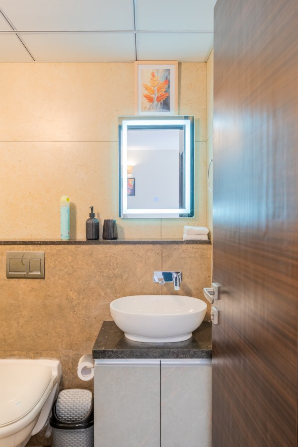 Sereno Azura 1bhk pool view w/game zone, jacuzzis