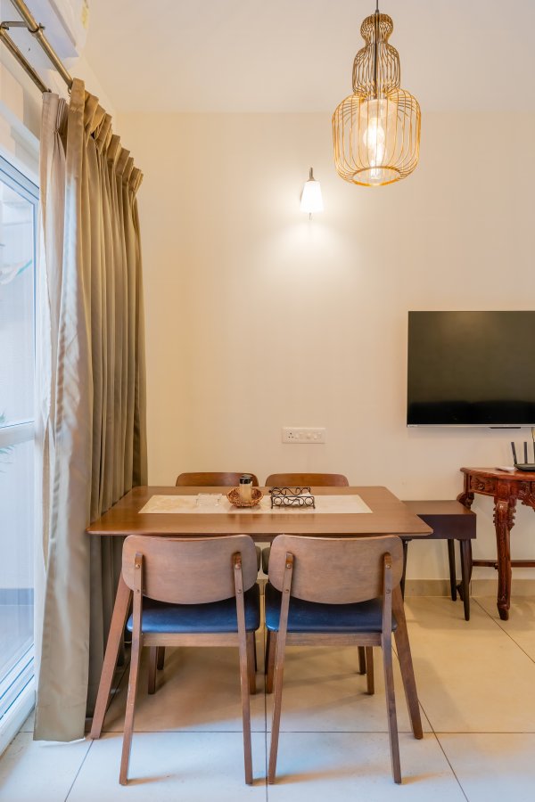 Sereno Pebbles 1 - cosy 1bhk w/pool, gym, games