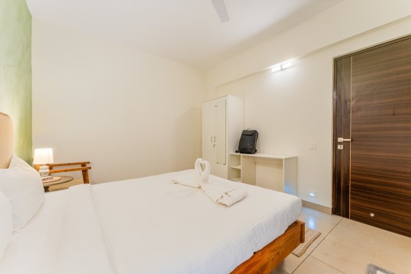 Sereno Olive - modern 1bhk w/pool, gym, games zone