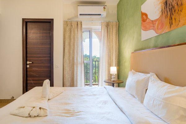 Sereno Olive - modern 1bhk w/pool, gym, games zone