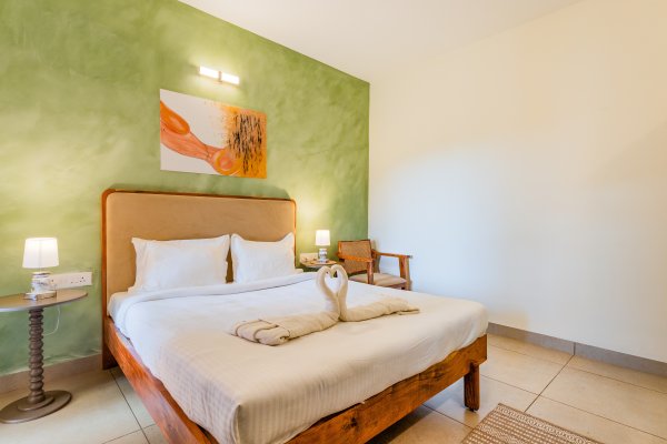 Sereno Olive - modern 1bhk w/pool, gym, games zone
